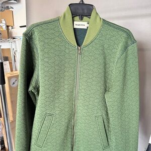 Quilted TS bomber jacket like new!